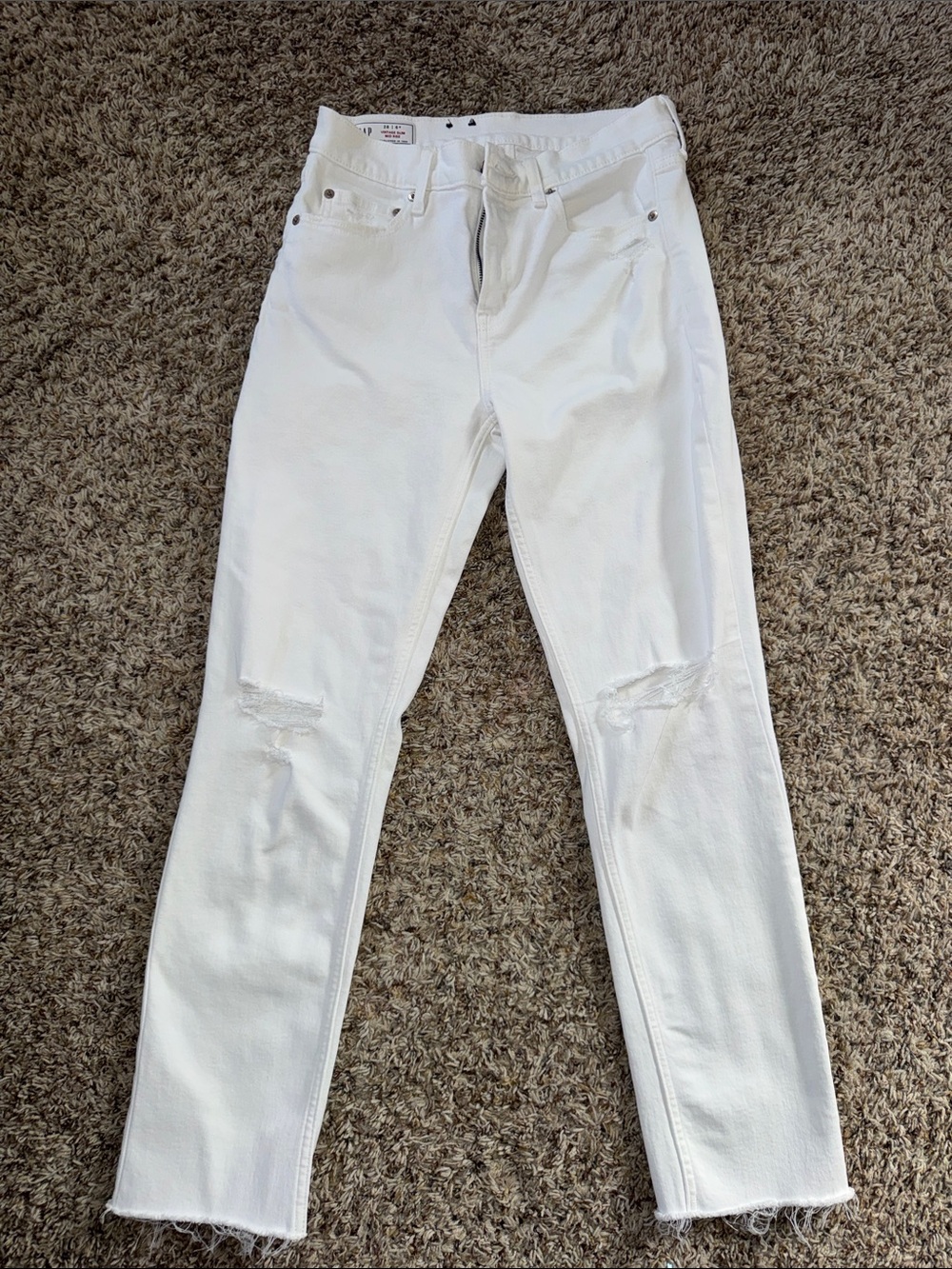 Gap vintage slim mid rise white distressed raw hem denim size 28/6r